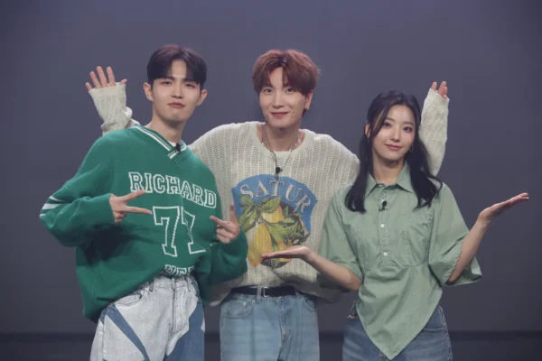 113690-19-0f2dfc1e1cf3a5df3952eb30af4ac785-3900×2600