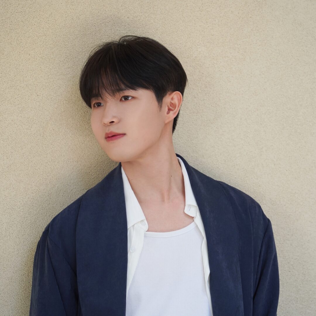 batch-1_kjh-amaid-mv-bts-15