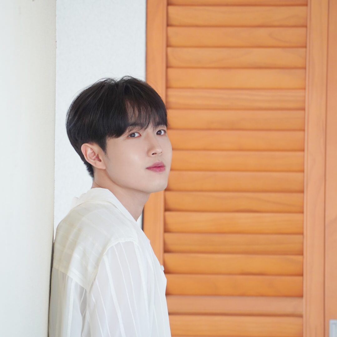 batch-1_kjh-amaid-mv-bts-3