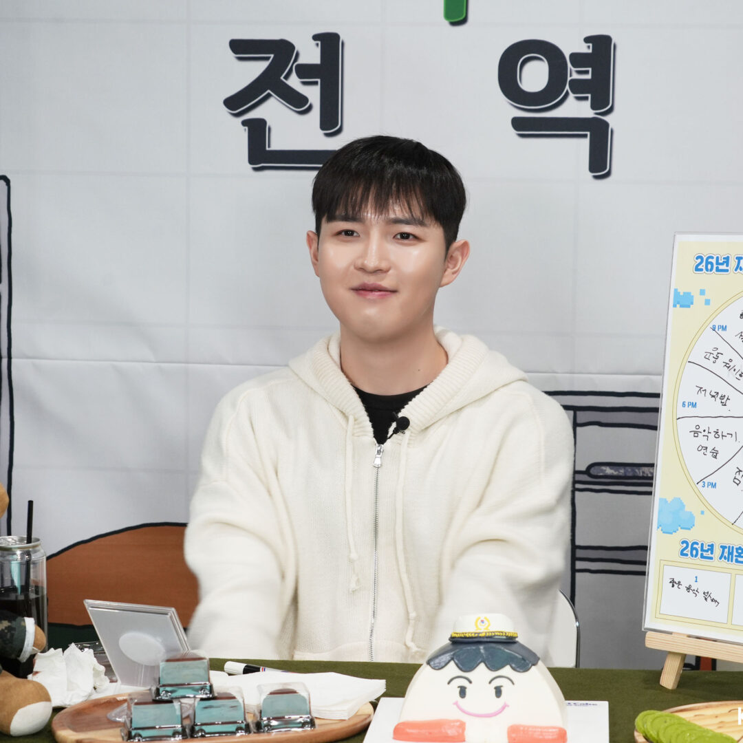 kjh-behind-ytlive-260107-2