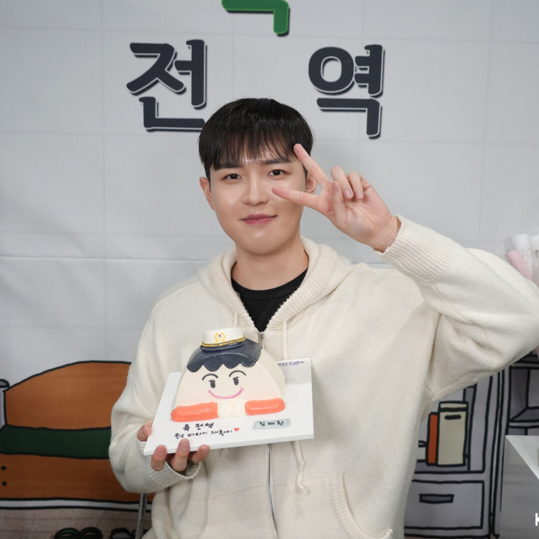 kjh-behind-ytlive-260107-9